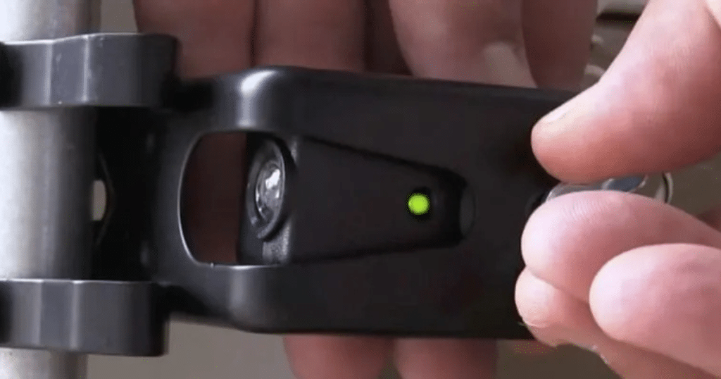 garage door sensor yellow light