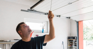 When Should You Balance Your Garage Door Signs to Know